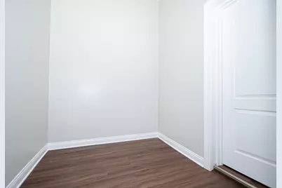 2824 N Springfield Avenue, Chicago, IL 60618 - Photo 22
