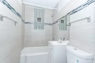 2824 N Springfield Ave, Chicago, IL 60618 - Photo 18