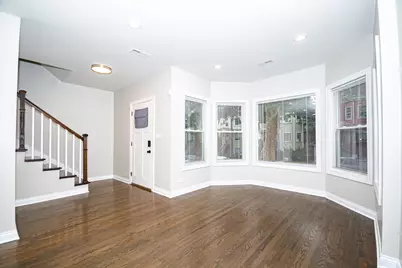 2824 N Springfield Avenue, Chicago, IL 60618 - Photo 4