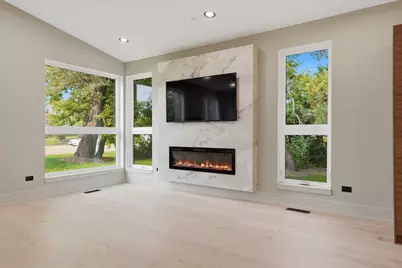 671 W Lake Cook Road, Palatine, IL 60074 - Photo 8