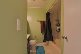 [Address not provided], Elmwood Park, IL 60707 - Photo 30