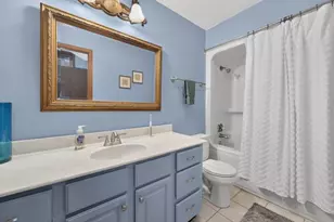 3028 Virginia Ave, McHenry, IL 60050 - Photo 16
