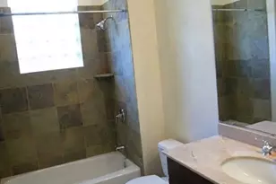 2054 W Chase Ave, Chicago, IL 60645 - Photo 12