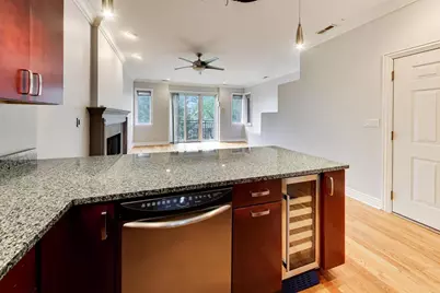 2418 W Cortez Street #2, Chicago, IL 60622 - Photo 12