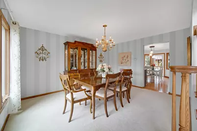 9224 Greenwood Drive, Tinley Park, IL 60487 - Photo 4