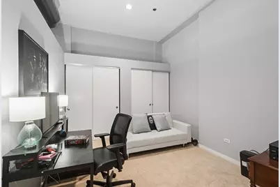 333 W Hubbard Street #709, Chicago, IL 60654 - Photo 8
