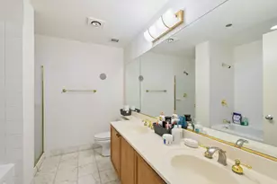 333 W Hubbard St, Chicago, IL 60654 - Photo 10