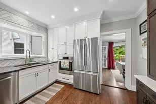 1216 Canfield Rd, Park Ridge, IL 60068 - Photo 12