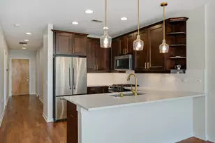 3946 N Ravenswood Ave, Chicago, IL 60613 - Photo 2