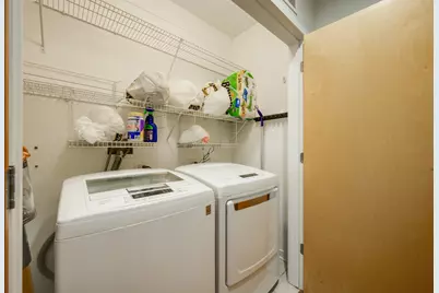 3946 N Ravenswood Avenue #607, Chicago, IL 60613 - Photo 16