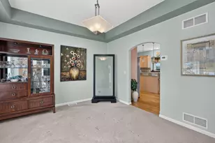 24735 Illini Dr, Plainfield, IL 60544 - Photo 8