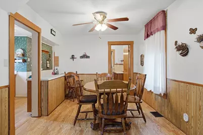 709 Institute Boulevard, Dixon, IL 61021 - Photo 6