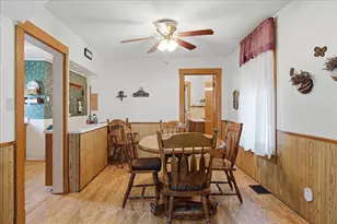 709 Institute Blvd, Dixon, IL 61021 - Photo 6
