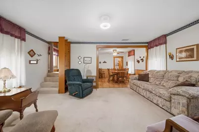 709 Institute Boulevard, Dixon, IL 61021 - Photo 4