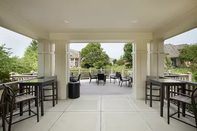 2269 Royal Ridge Drive, Northbrook, IL 60062 - Photo 14