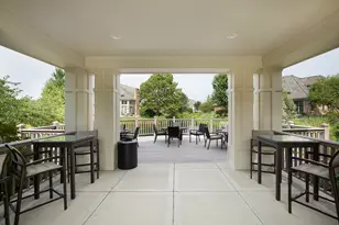 2269 Royal Ridge Dr, Northbrook, IL 60062 - Photo 14