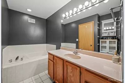 5613 W Von Avenue #C, Monee, IL 60449 - Photo 12