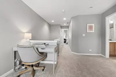 1021 Crane Point, Elgin, IL 60124 - Photo 16