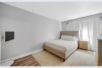 3010 N Kennicott Avenue, Arlington Heights, IL 60004 - Photo 16