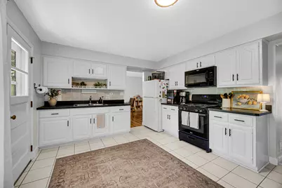 3010 N Kennicott Avenue, Arlington Heights, IL 60004 - Photo 8