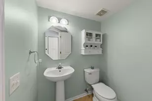 422 Cardinal Dr, Bartlett, IL 60103 - Photo 12