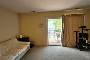 893 Golf Course Rd, Crystal Lake, IL 60014 - Photo 4