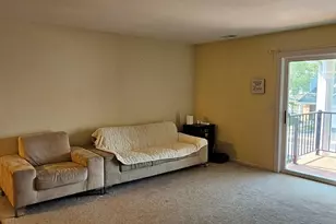 893 Golf Course Rd, Crystal Lake, IL 60014 - Photo 2