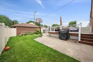 7259 N Odell Ave, Chicago, IL 60631 - Photo 28