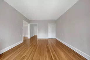 1235 W Greenleaf Ave, Chicago, IL 60626 - Photo 6