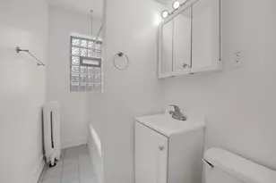 1235 W Greenleaf Ave, Chicago, IL 60626 - Photo 18