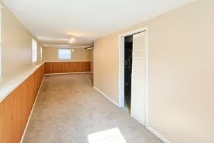 113 Siesta Rd, Carpentersville, IL 60110 - Photo 20