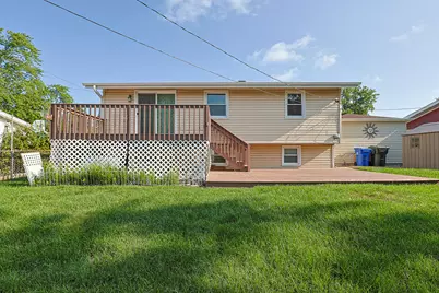 113 Siesta Road, Carpentersville, IL 60110 - Photo 6