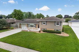 1817 Root St, Crest Hill, IL 60403 - Photo 1