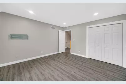 915 Wampum Court, Carol Stream, IL 60188 - Photo 12