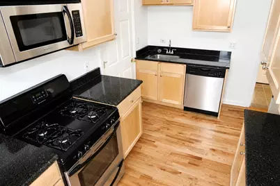 1851 N Fairfield Avenue, Chicago, IL 60647 - Photo 2