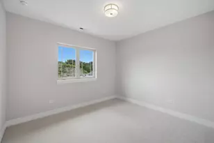 160 Violet Ln, Wheeling, IL 60090 - Photo 14