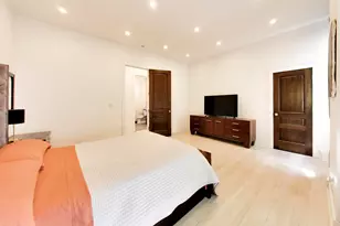 534 S East Ave, Oak Park, IL 60304 - Photo 16