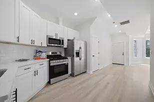 4330 W Wilcox St, Chicago, IL 60624 - Photo 6