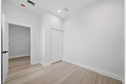 4330 W Wilcox Street, Chicago, IL 60624 - Photo 10