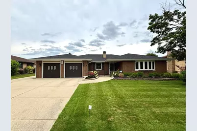 105 Mendon Lane, Schaumburg, IL 60193 - Photo 1