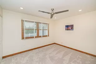 105 Mendon Ln, Schaumburg, IL 60193 - Photo 32