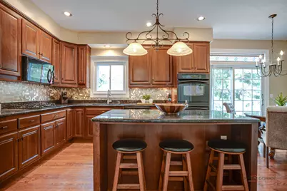 1208 Halifax Drive, Mundelein, IL 60060 - Photo 18