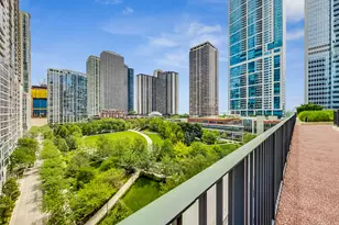 225 N Columbus Dr, Chicago, IL 60601 - Photo 38