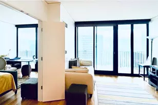 225 N Columbus Dr, Chicago, IL 60601 - Photo 10