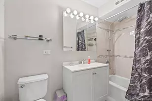 9721 S Cicero Ave, Oak Lawn, IL 60453 - Photo 12
