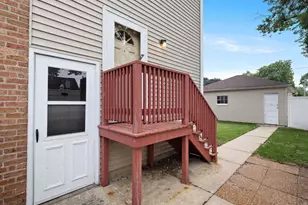 5601 N Ozark Ave, Chicago, IL 60631 - Photo 38