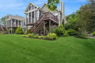 1017 Heron Way, Woodstock, IL 60098 - Photo 4