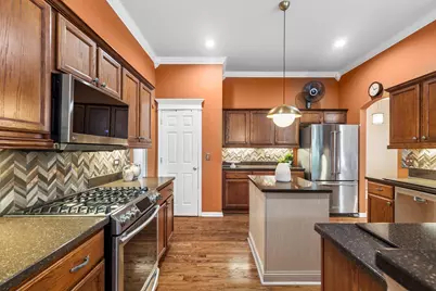 1017 Heron Way, Woodstock, IL 60098 - Photo 16