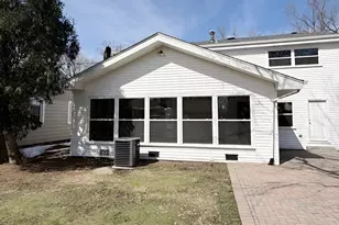 2052 Collett Ln, Flossmoor, IL 60422 - Photo 10