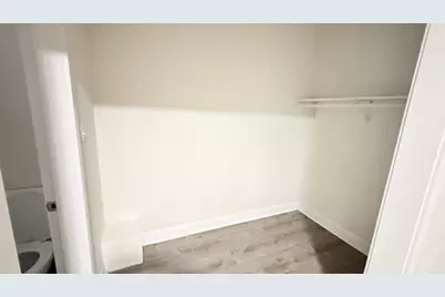 839 W Sheridan Road #216, Chicago, IL 60613 - Photo 6